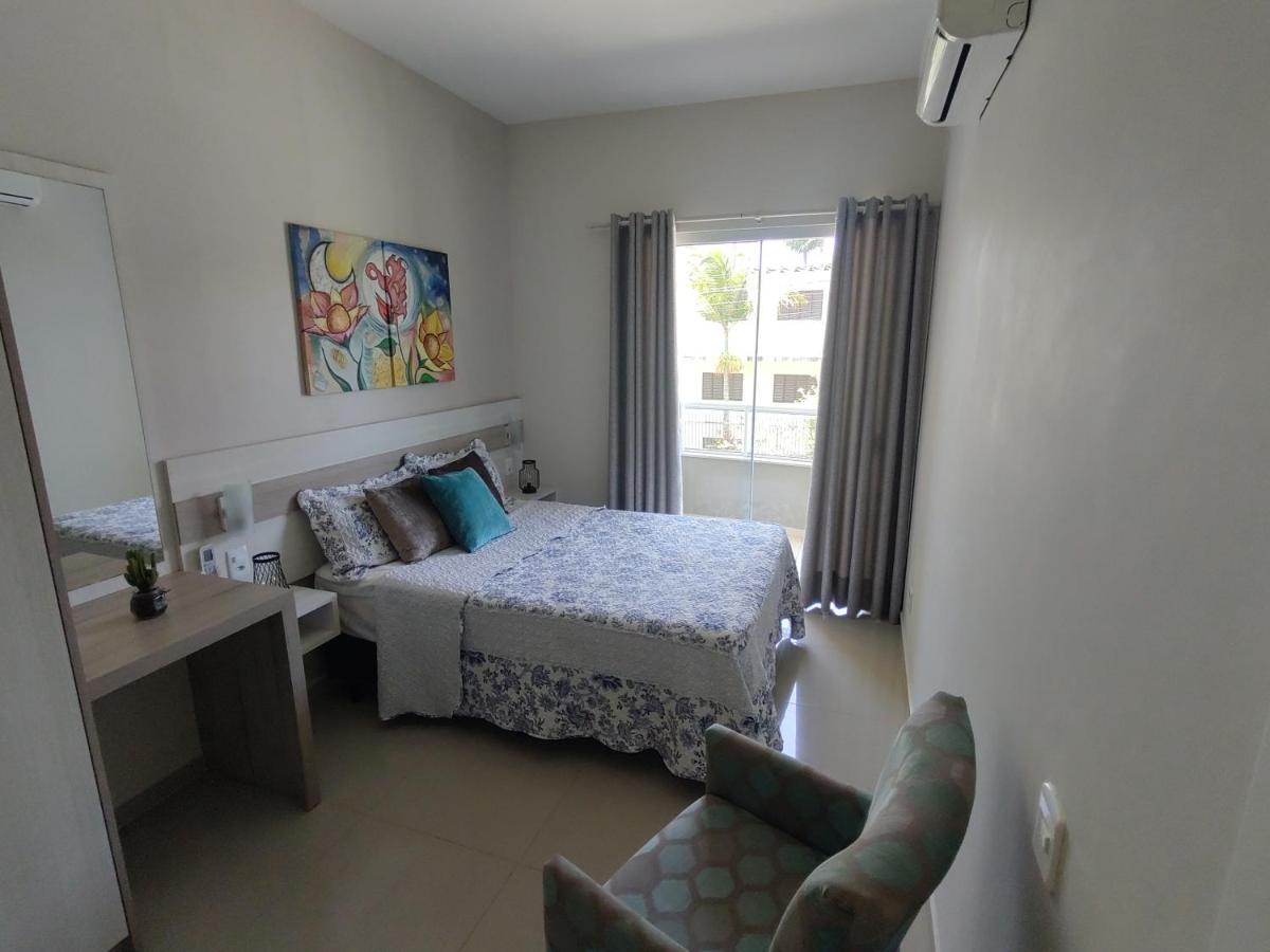 Centro, 02 Dorm, ótima Localização Apartamento *